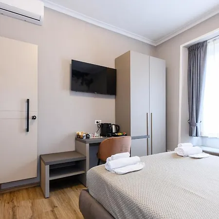 Castro Pretorio 3* Rome