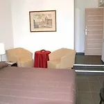 בית הארחה Castro Pretorio
